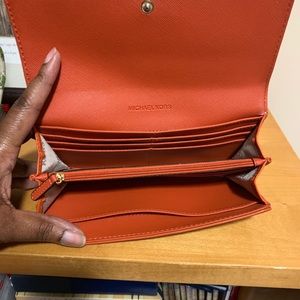 Women’s Leather Wallet